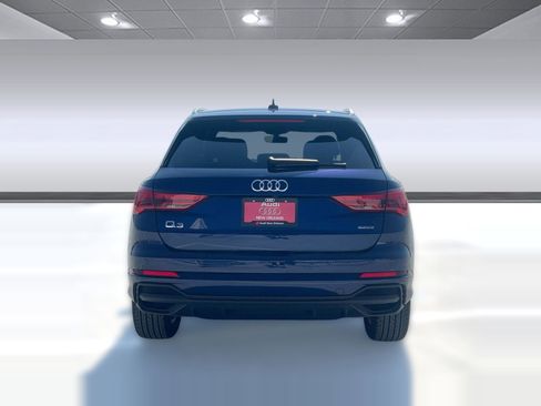 New 2025 Audi Q3 2.0T Premium image 10