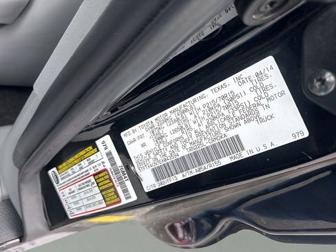 Used 2014 Toyota Tacoma 2WD Access Cab image 29