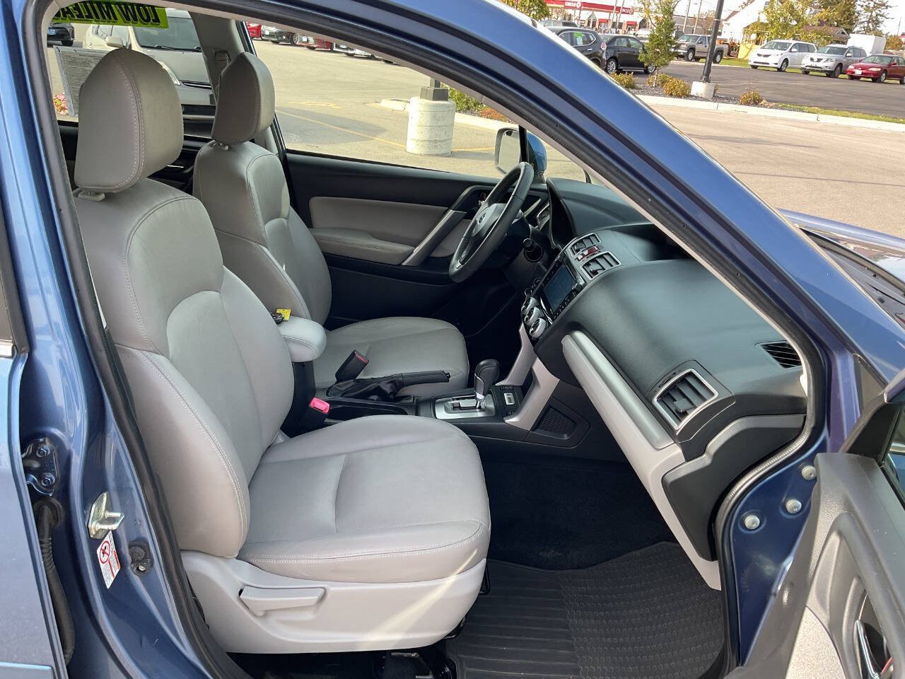 Used 2016 Subaru Forester 2.5i Limited AWD/4WD image 38
