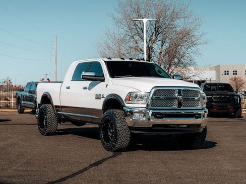 Used 2018 RAM 2500 Laramie w/ Convenience Group image 1