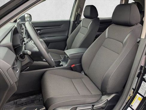 Used 2025 Honda CR-V LX image 15