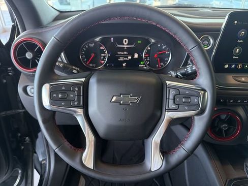 Certified 2024 Chevrolet Blazer RS w/ Enhanced Convenience Package image 32