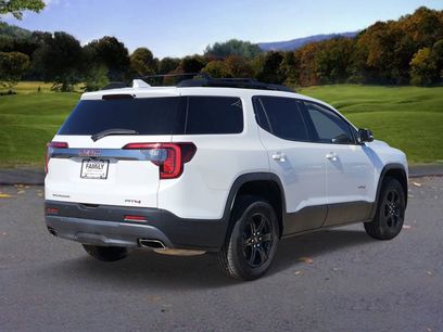 Used 2022 GMC Acadia AT4 w/ Technology Package