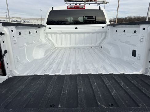 Used 2024 Chevrolet Colorado W/T image 25