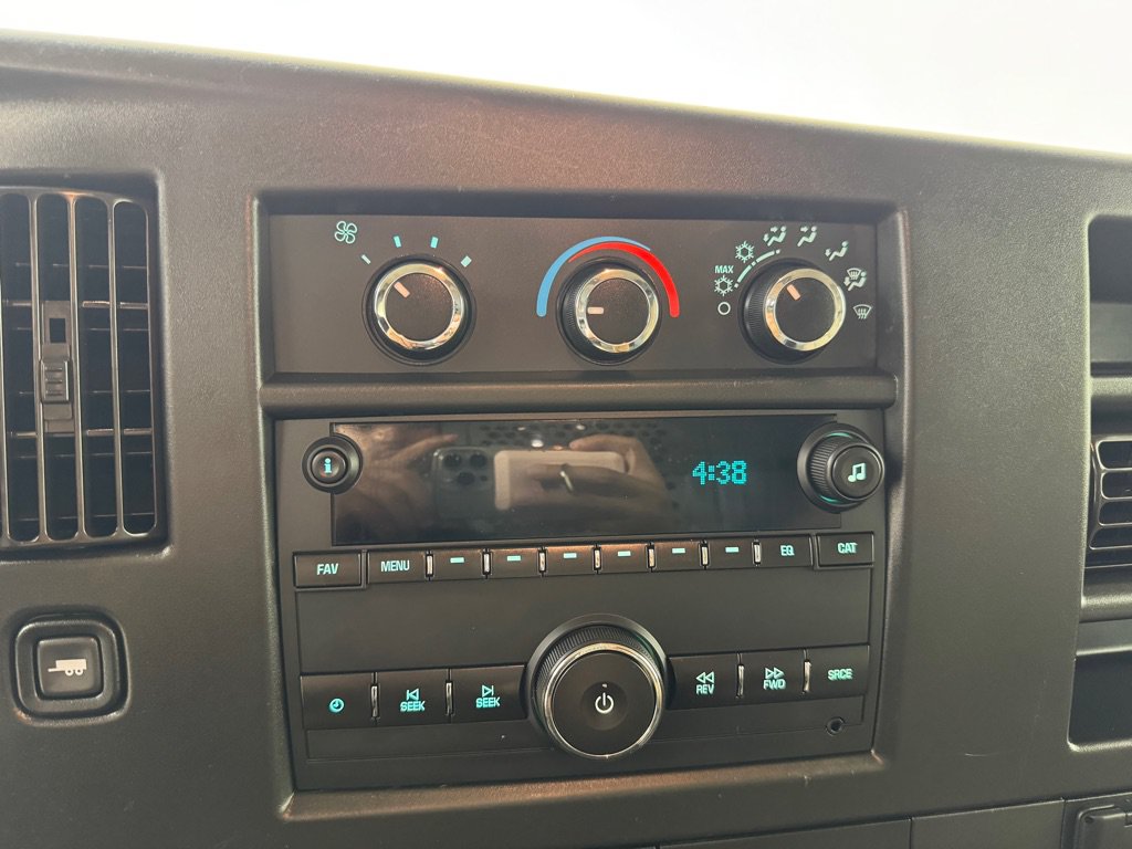 Used 2019 Chevrolet Express 2500 w/ Driver Convenience Package RWD image 16