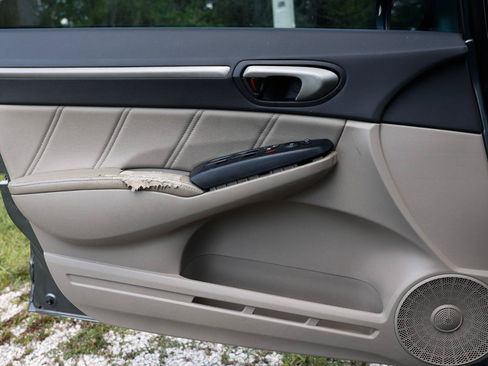 Used 2009 Honda Civic Hybrid Sedan image 39