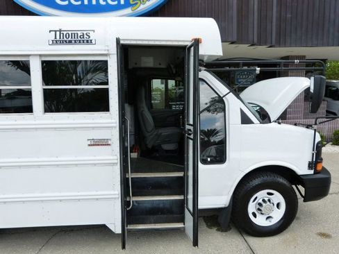Used 2007 Chevrolet Express 3500 w/ School Bus Package image 17
