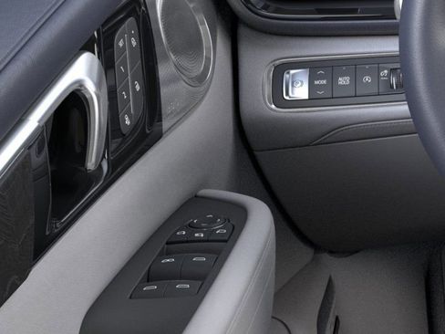 New 2026 Buick Enclave Avenir w/ Super Cruise Package FWD image 23
