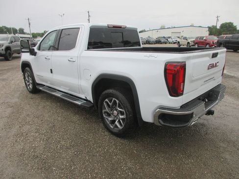 New 2026 GMC Sierra 1500 SLT w/ SLT Premium Plus Package AWD/4WD image 10