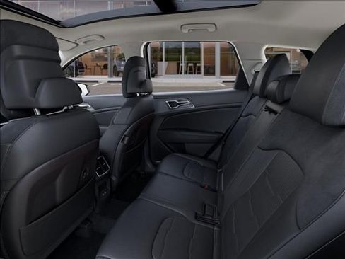 New 2026 Kia Sportage SX FWD image 18