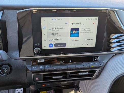 Used 2026 Toyota Camry SE image 17