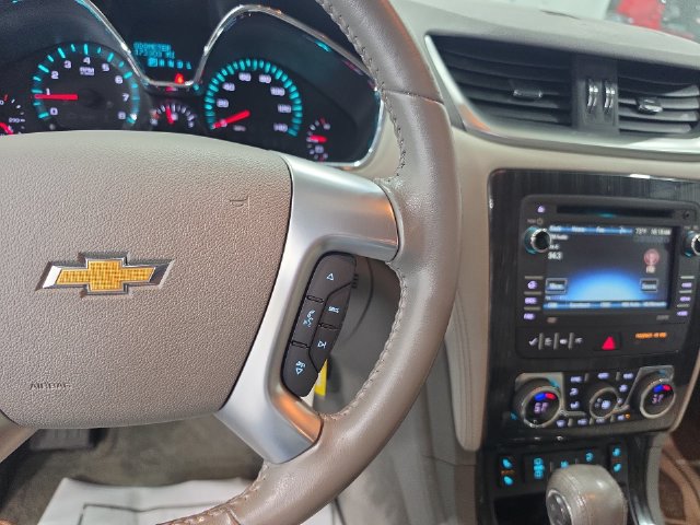 Used 2015 Chevrolet Traverse LT FWD image 17