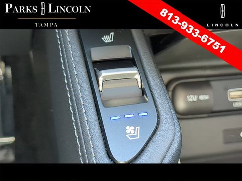 Used 2022 Kia Telluride EX w/ EX Premium Package image 24
