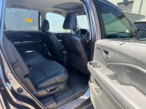 Used 2021 Honda Pilot Special Edition image 4