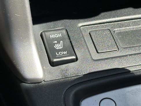 Used 2016 Subaru Forester 2.5i Premium w/ All-Weather Package AWD/4WD image 21