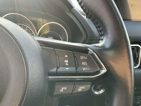 Used 2021 MAZDA CX-5 Touring image 27