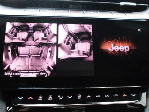 New 2026 Jeep Grand Cherokee L Limited AWD/4WD image 9