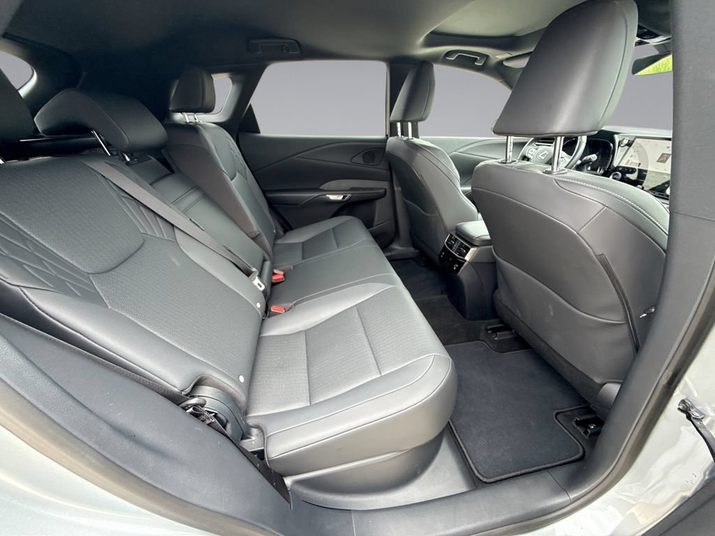 Used 2026 Lexus RX 350 Premium w/ Accessory Package (Z1) FWD image 17