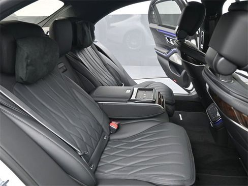 New 2026 Mercedes-Benz S 63 AMG S image 27