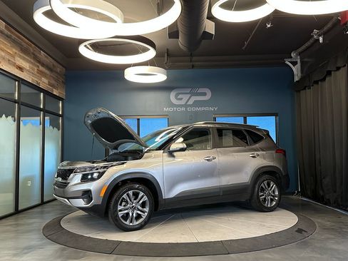 Used 2023 Kia Seltos S AWD/4WD image 24