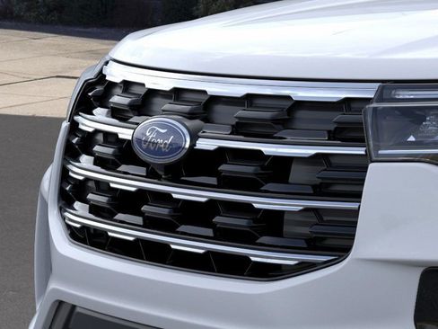 New 2026 Ford Explorer Active w/ Active Comfort Package AWD/4WD image 17