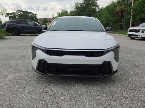 New 2026 Kia K4 GT-Line FWD image 3