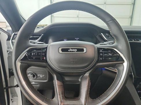 Used 2023 Jeep Grand Cherokee L Overland AWD/4WD image 25