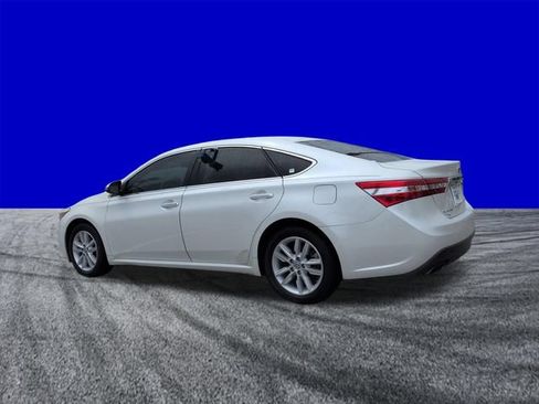 Used 2014 Toyota Avalon XLE Premium FWD image 6