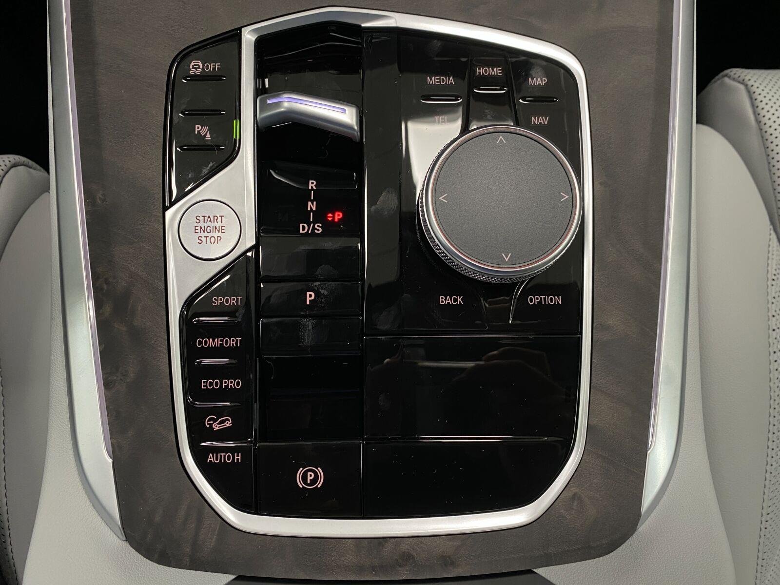 New 2026 BMW X5 xDrive40i AWD/4WD image 30