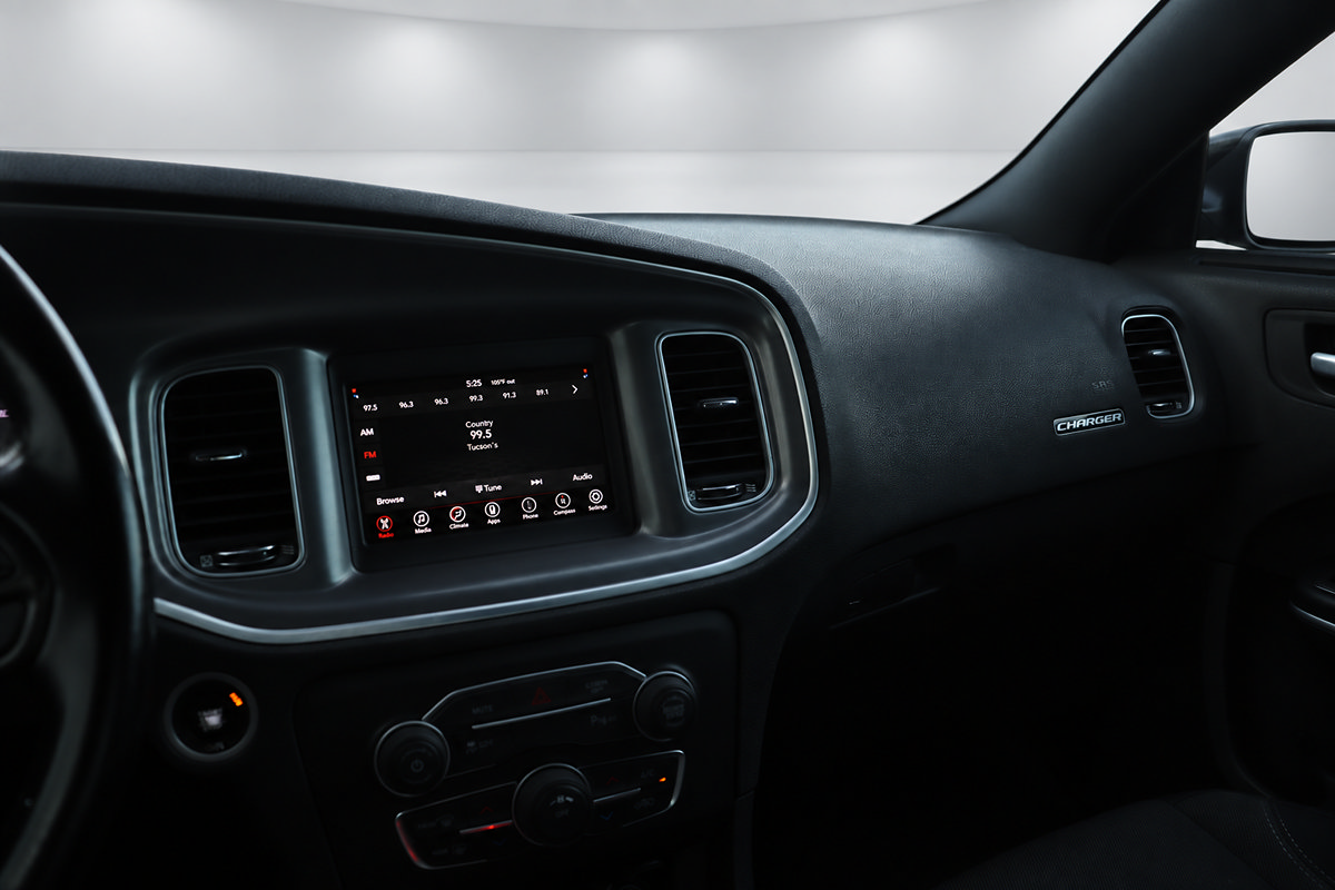 Used 2022 Dodge Charger SXT RWD image 30