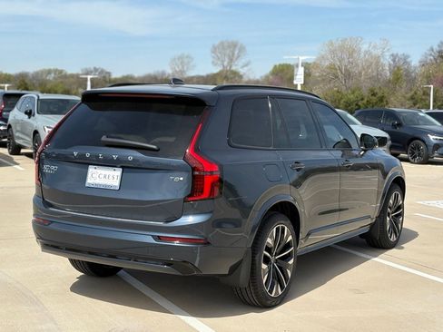 New 2026 Volvo XC90 T8 Ultra w/ Lounge Package image 6