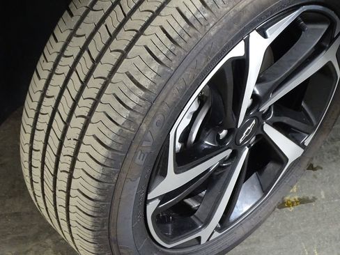 Used 2022 Chevrolet TrailBlazer RS image 39