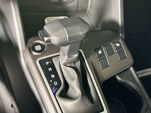 New 2026 Kia Sportage EX AWD/4WD image 17