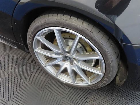 Used 2018 Mercedes-Benz S 560 Sedan image 7