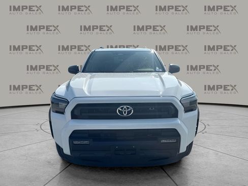 Used 2026 Toyota 4Runner SR5 RWD image 8