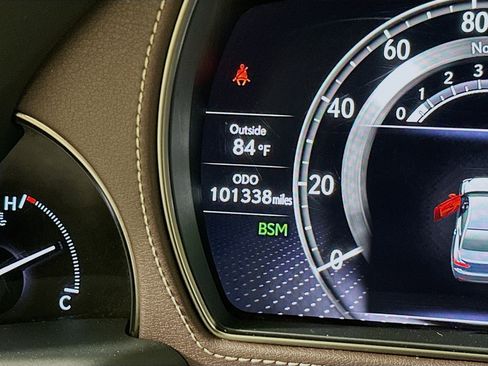 Used 2018 Lexus LS 500 image 19