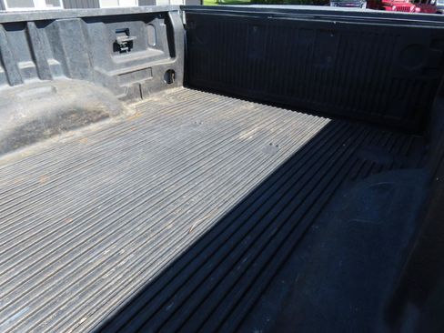 Used 2018 Ford F250 XLT w/ XLT Premium Package AWD/4WD image 16