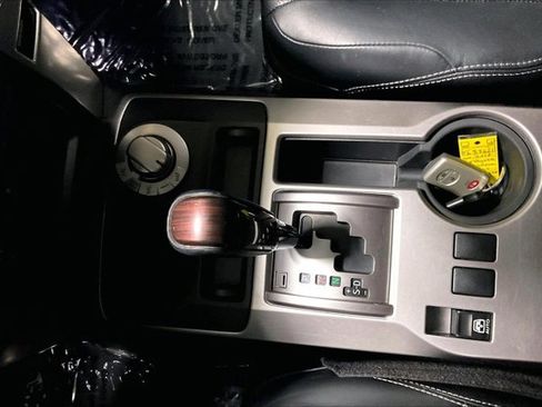 Used 2018 Toyota 4Runner Limited image 41