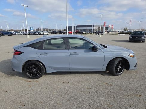 Used 2024 Honda Civic Sport image 17