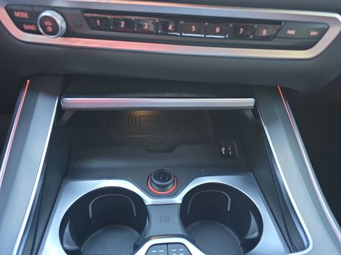 Used 2021 BMW X5 xDrive40i AWD/4WD image 24