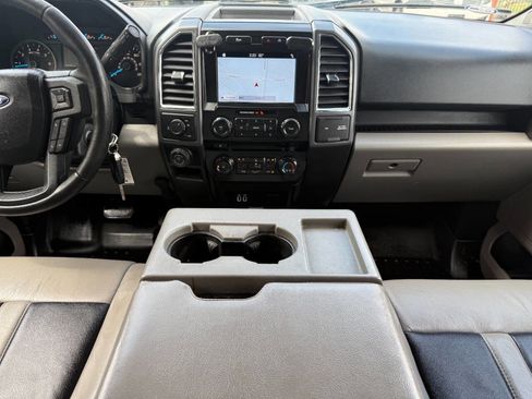 Used 2017 Ford F150 XLT w/ Equipment Group 302A Luxury image 9