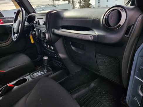 Used 2014 Jeep Wrangler Sport w/ Quick Order Package 24S image 35