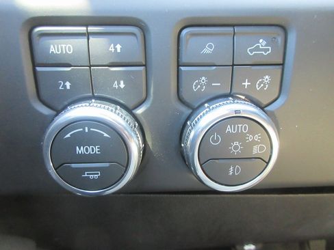 New 2026 GMC Sierra 3500 AT4 image 17