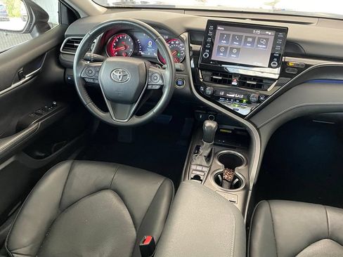 Used 2022 Toyota Camry XSE FWD image 22