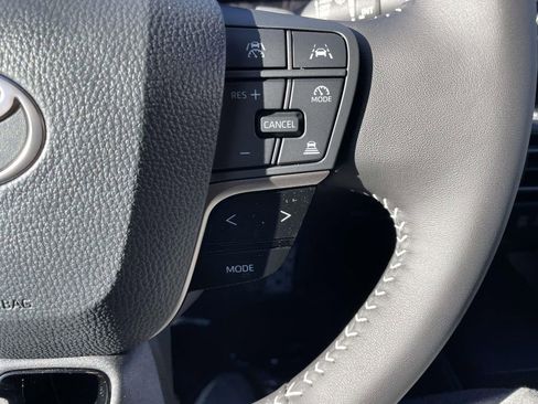 New 2026 Toyota Camry SE image 33