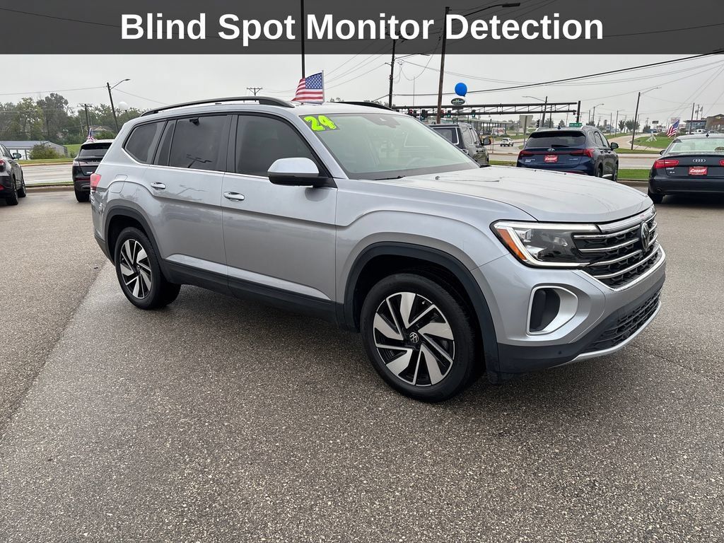 Used 2024 Volkswagen Atlas SE FWD image 9
