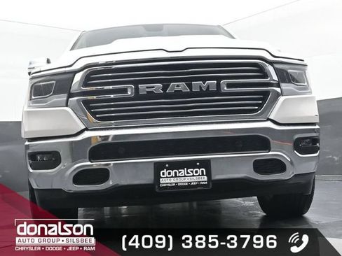 Used 2019 RAM 1500 Laramie AWD/4WD image 15