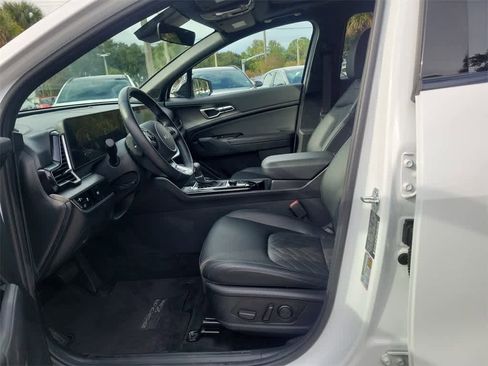 Used 2025 Kia Sportage X-Line w/ Premium Package image 23
