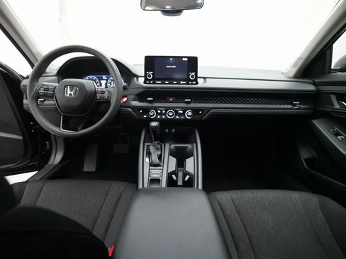 Used 2023 Honda Accord EX image 5