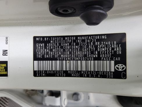 Used 2021 Toyota Corolla SE w/ Carpet Mat Package (TMS) image 33